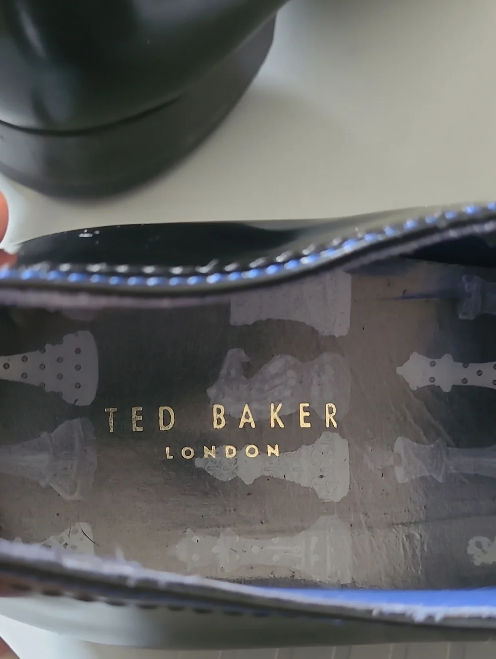 Ted Baker Huska Men's Black Patent Leather Dress Shoes with Blue Lining Size 13